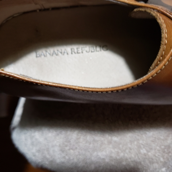 Men's 9.5 brown leather shoes. - Picture 4 of 5